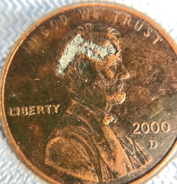 2000-D-Penny-With-A-Big-Gouge-Out-Of-The-Head