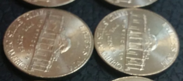 2013-D-Nickel:-Raised-Bump