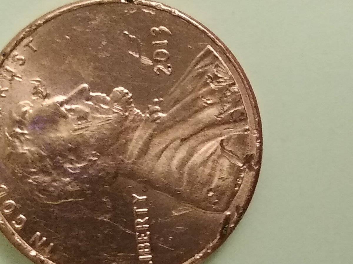 Please-Help-Me-Figure-Out-This-2013-Lincoln-Shield-Penny..it-Is-Unique...