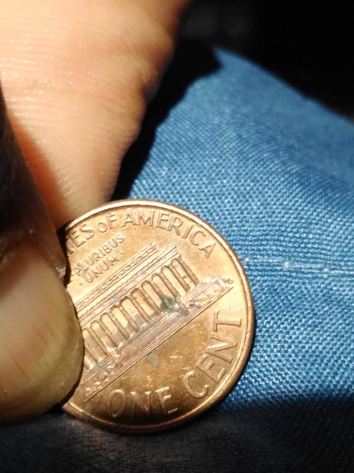 Please-Help-Me-Figure-Out-This-2013-Lincoln-Shield-Penny..it-Is-Unique...