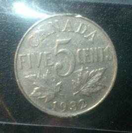 5-Cents-1932--Varieties-:-Far-2-And-Near-2-