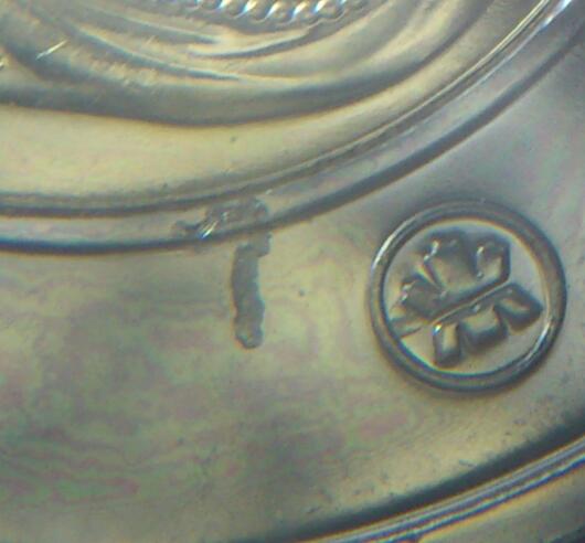 2010-Toonie-With-?-Strike-Through-Error-In-Mint-Set