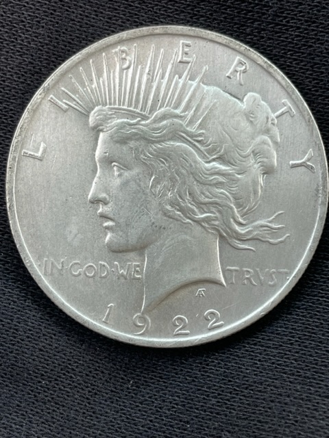 Interesting-Peace-Dollar-Spotted-Today-1922