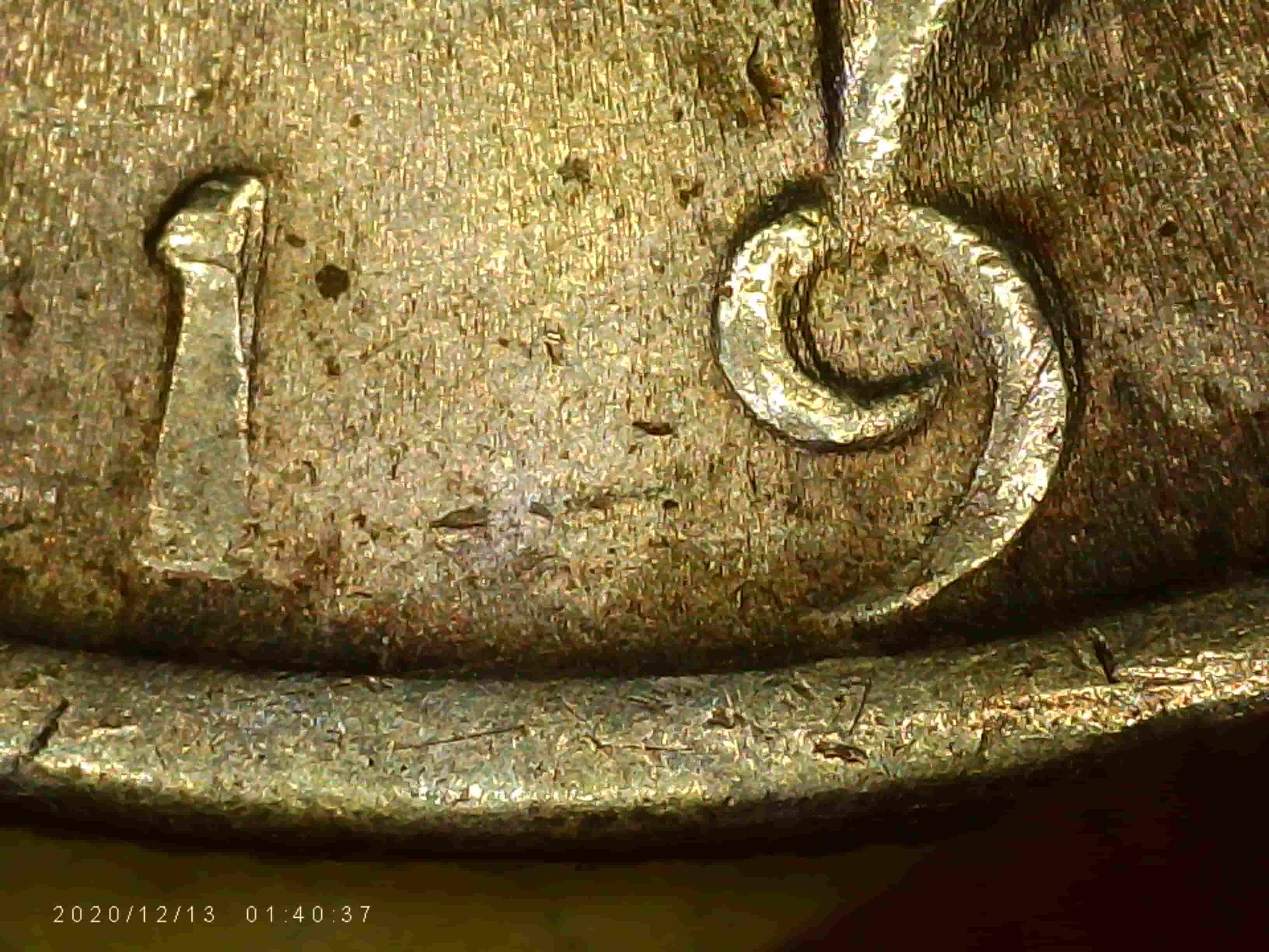 1922-Peace-Dollar---MD-Or-DD-On-The-Date?