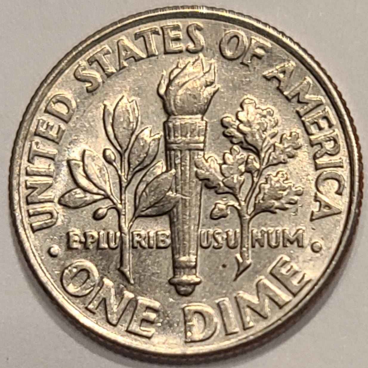 2000-D-Dime---Possible-Doubling-On-The-'U'-In-'Pluribus'-And-Stem?