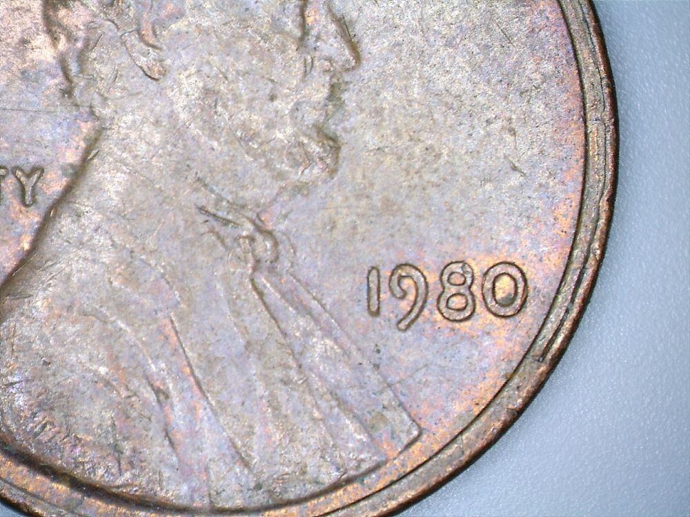 1980-Thick-Rim-On-One-Side,-Smaller-On-The-Other