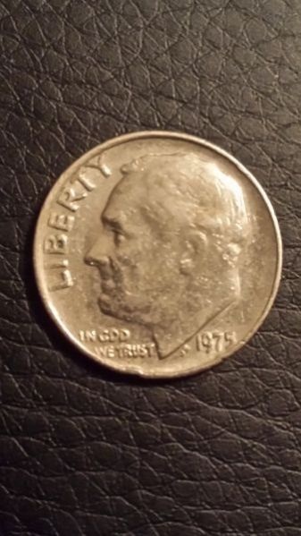I-Need-Help-With-A-1975-Dime-With-No-Mint-Markings.