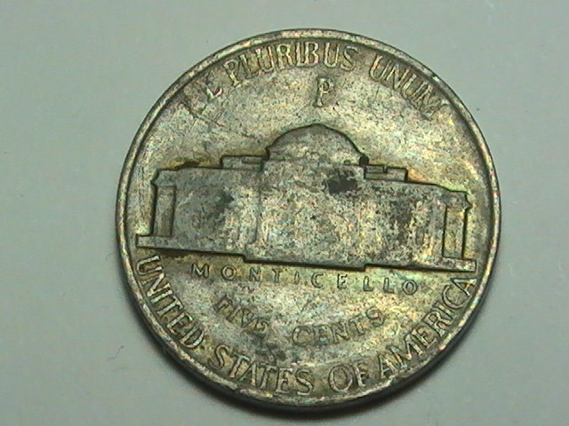 1943-War-Nickle-P-Is-It-A-Double-Eye-Or-A-3-Over-2?