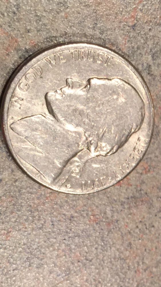I-Need-Help.-Is-This-Considered-A-1971-Nickle-Error?