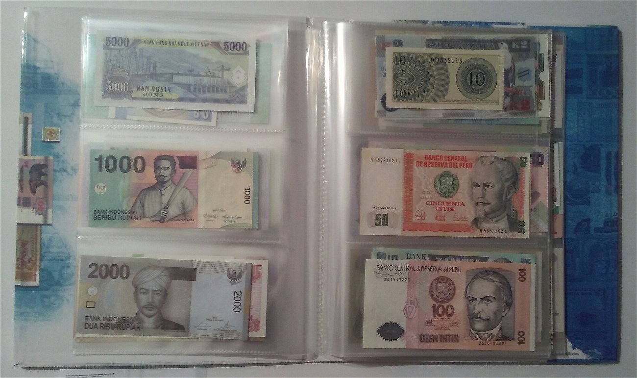 New--~-*100-Banknotes-&-Album-+-27-Errors-+-4-Banknote-Ablums*