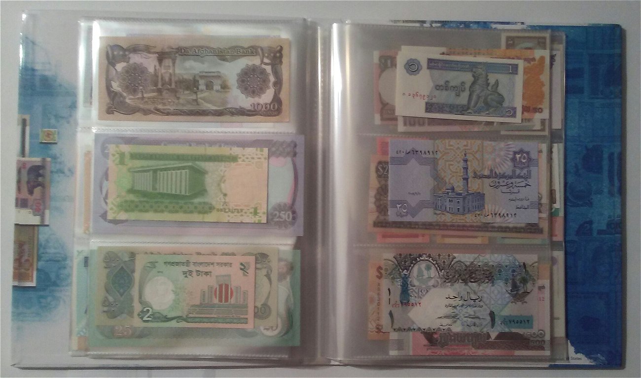 New--~-*100-Banknotes-&-Album-+-27-Errors-+-4-Banknote-Ablums*