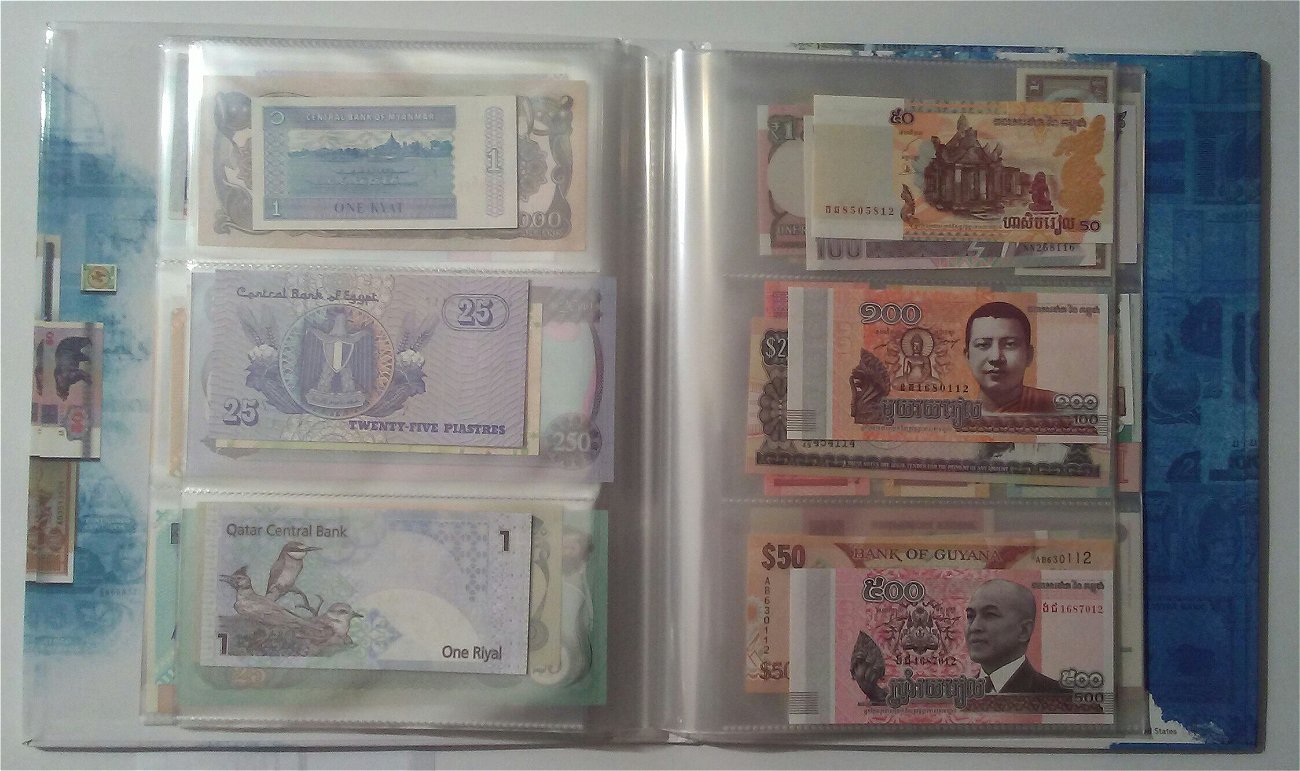 New--~-*100-Banknotes-&-Album-+-27-Errors-+-4-Banknote-Ablums*