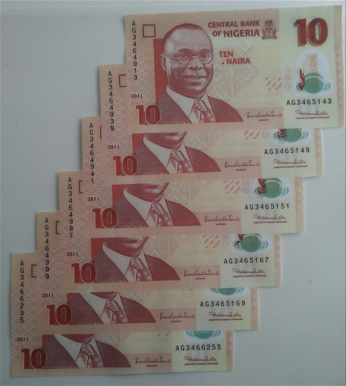 New--~-*100-Banknotes-&-Album-+-27-Errors-+-4-Banknote-Ablums*
