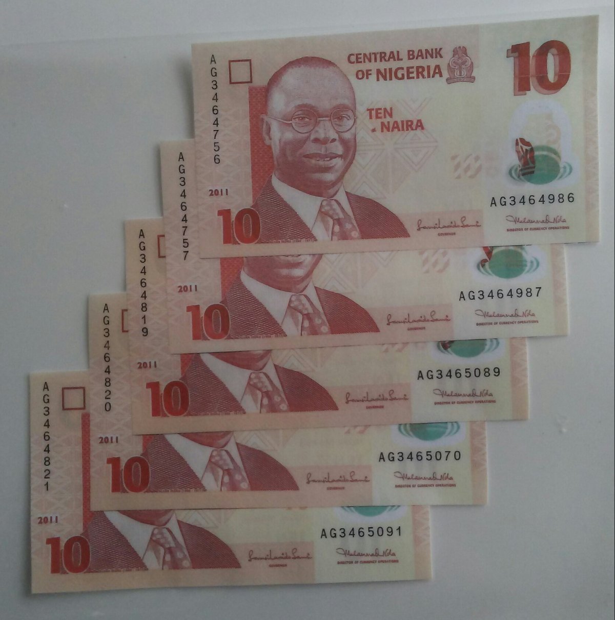 New--~-*100-Banknotes-&-Album-+-27-Errors-+-4-Banknote-Ablums*
