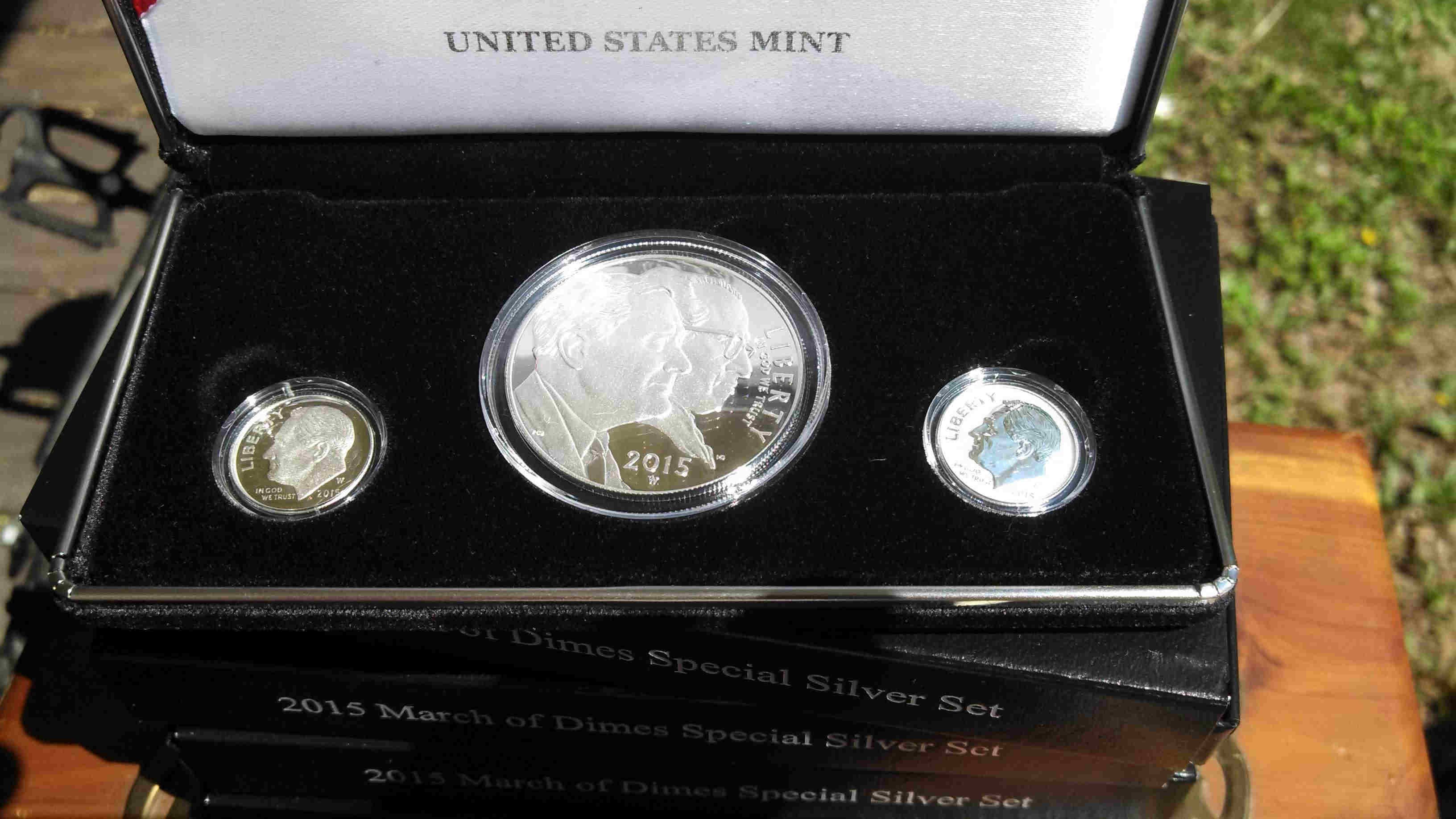 United-States-Mint-Opens-Sales-For-2015-March-Of-Dimes-Special-Silver-Set-On-May-4