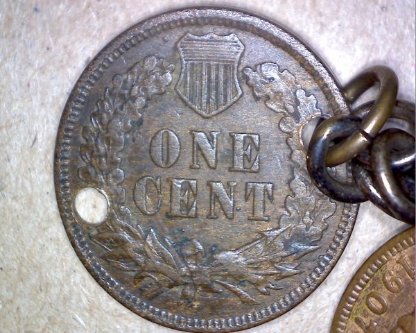 Coin-Bracelet----With-A-Heartbreaker