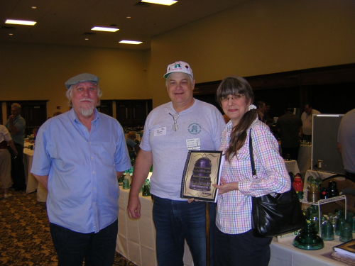 I-Met-Earle42-At-An-Insulator-Show