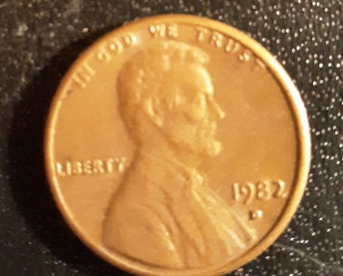 Can-Anyone-Tell-Me-If-This-Is-A-Large-Date-Or-Small-1982-D-LMC-Please