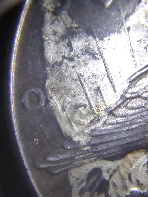 1923-Peace-Silver-Dollar-.damage?-Or-Missing-Layer?