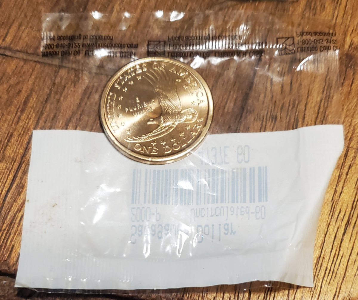 Is-It-Normal-For-Uncirculated-Coins-To-Come-In-This-Type-Packaging,--As-Is-This-2000-P-Sacagawea-Dol