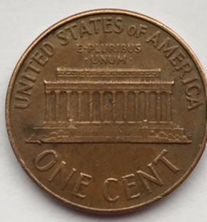 1965-P-Lincoln-Memorial-Cent,-Foundation-Break.--Unsure-How-To-Classify.