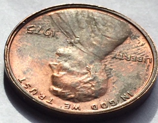1975-P-Lincoln-Cent,-Raised-Rim-Fin-With-A-Couple-Of-Questions-Please.