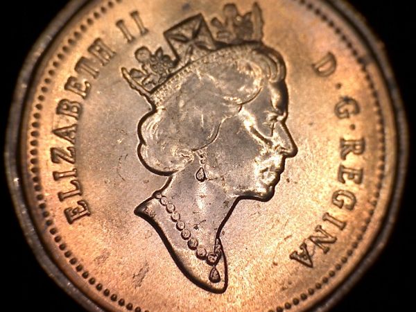 Golden-Colour-Front-Copper-Red-Back-Same-Coin