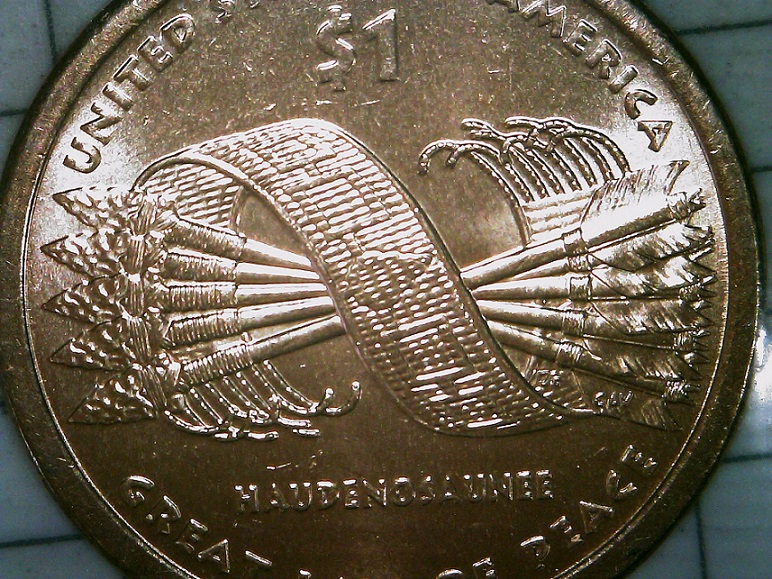 2010-P-Sacagawea-Error-On-Neck