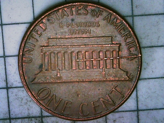 1982-D-Large-Date-Copper-With-Monster-Die-Crack?