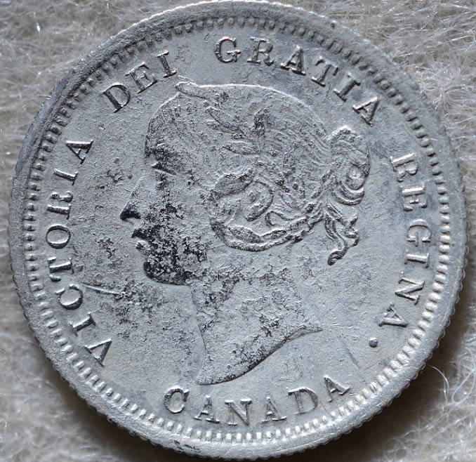 I-Seem-To-Drawn-To-These-Things-Lately.-1858-5cent.