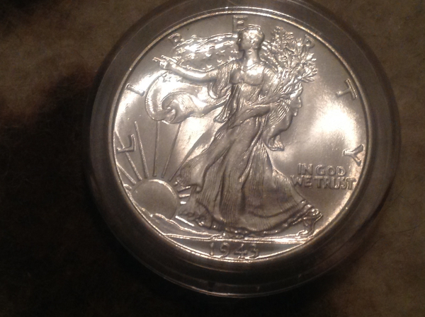 Walking-Liberty-Half-1943