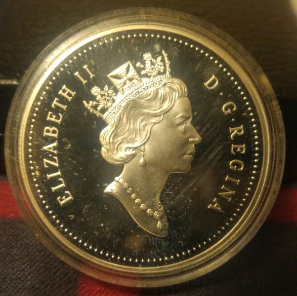 Hockey-Coin!-1972-1997-Silver-Dollar