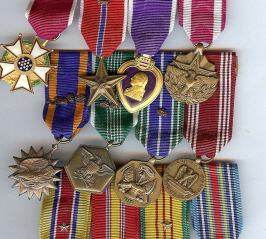 Eagle-With-Lightning-Bolts-|-Air-Medal