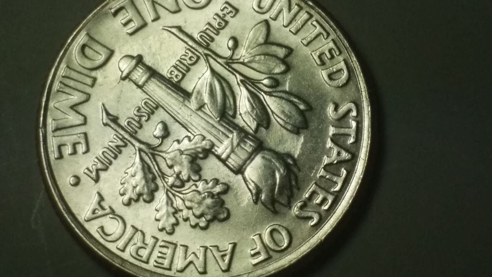 2007-Unusual-Dime..-Ghosting?-Lamination?-Clash?-Grease?