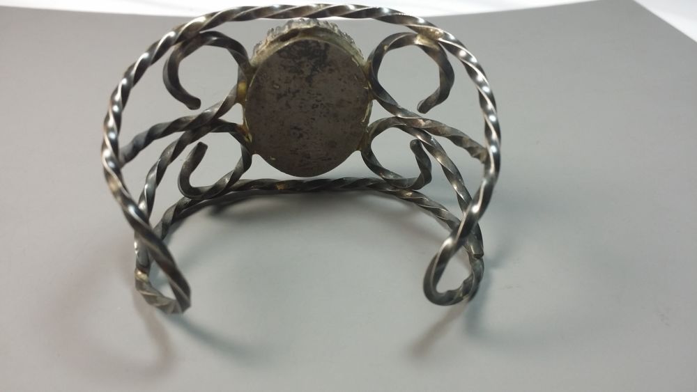 Any-Gold-Or-Silver-Flea-Market-Or-Garage-Sale-Finds,-Lately?
