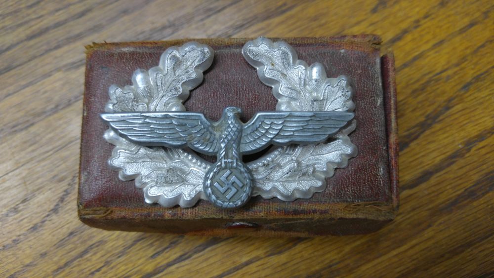 German-WW2-Medals---Blood-Order-Medal-And-Pin-Button