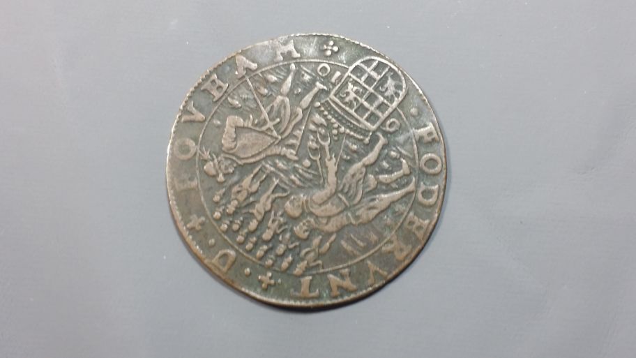 1610-/-1611-Commemorative-Or-Medal-Or-?