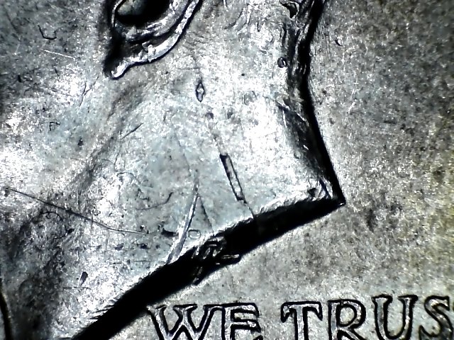 1964-Kennedy-Half-Dollar-Is-This-An-Error-Or-Just-A-Scratch?