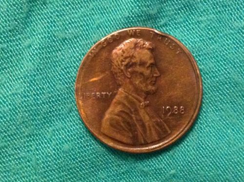 1988-Penny-With-What-Looks-Like-A-Partial-Jefferson-Impression?!?