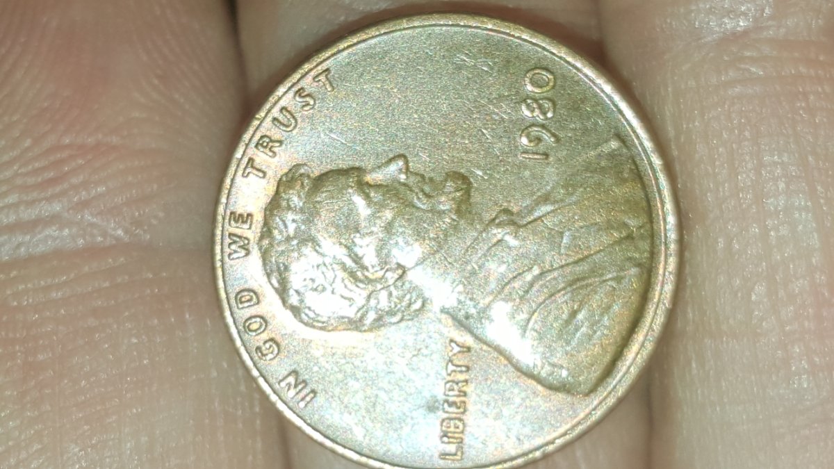 1980-Penny-Date-Error.-8-Look's-Like-An-Infinity-8.