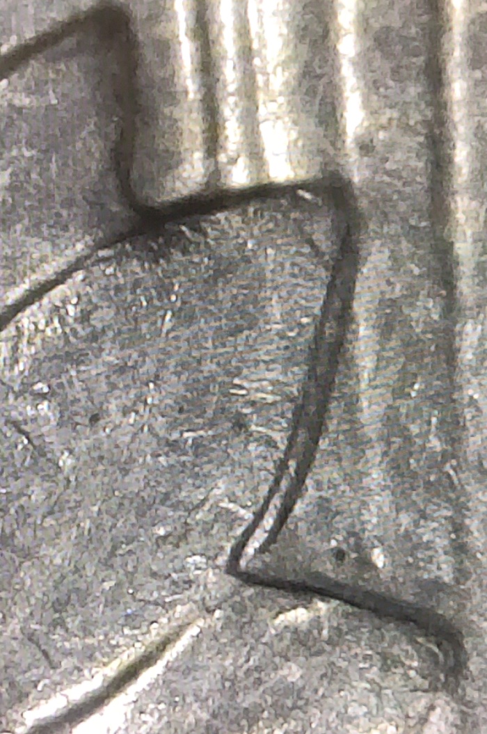 2001-D-Roosevelt-Dime.-Could-This-Be-Doubling-On-Reverse