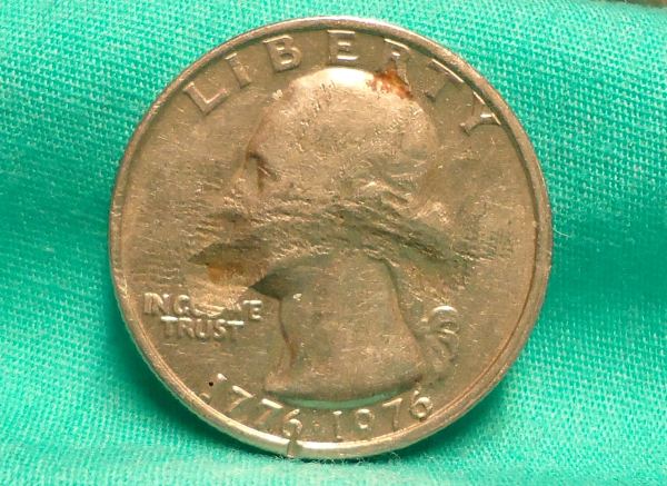 Bicentennial-Washington-Quarter,-Strike-Through?