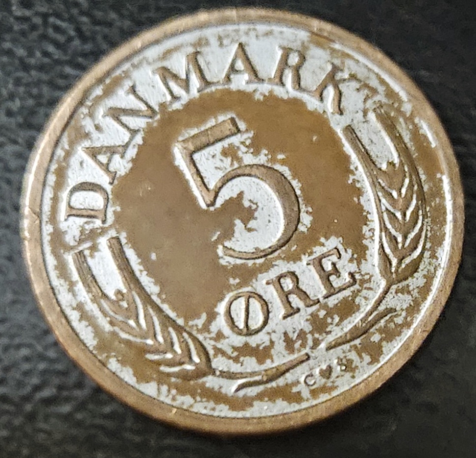 New-To-Foreign-Coin-Collecting,-Any-Idea-What-This-May-Be?-1967-5-Ore-Error?