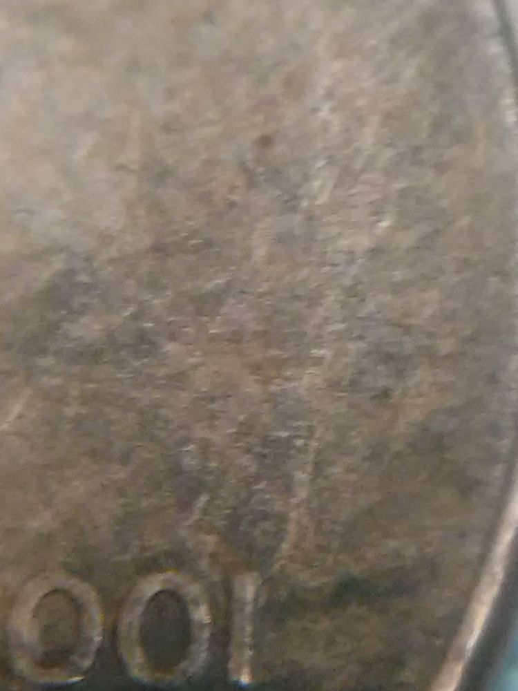 HI-I-Have-2001-Penny-D-Has-Some-Green-Dots-On-Both-Sides
