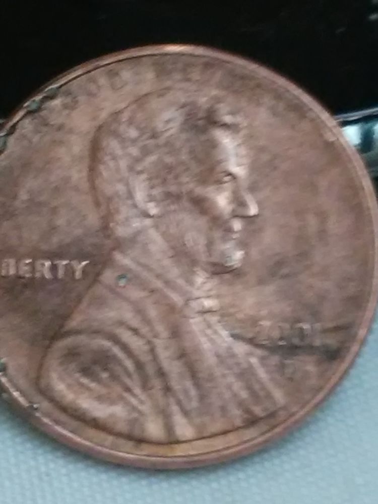 HI-I-Have-2001-Penny-D-Has-Some-Green-Dots-On-Both-Sides
