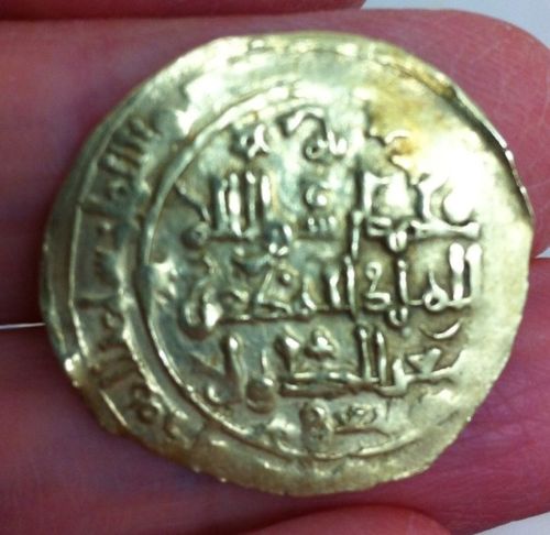 Seljuk-Gold-Dinar---1043-1056-Ad