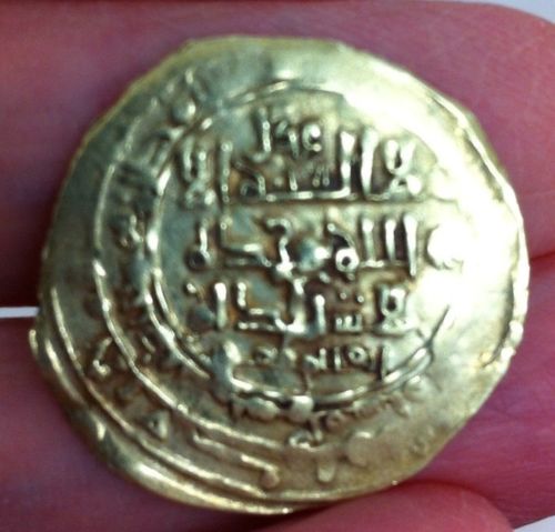 Seljuk-Gold-Dinar---1043-1056-Ad