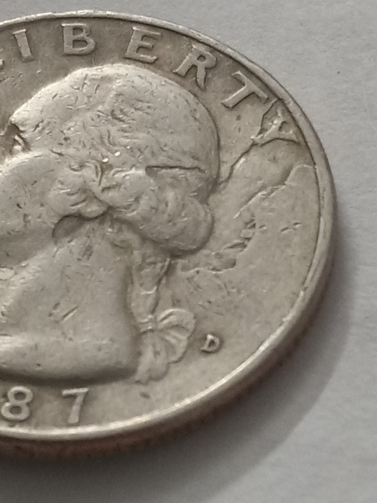 1987-D-Quarter-With-Very-Large-Chip?