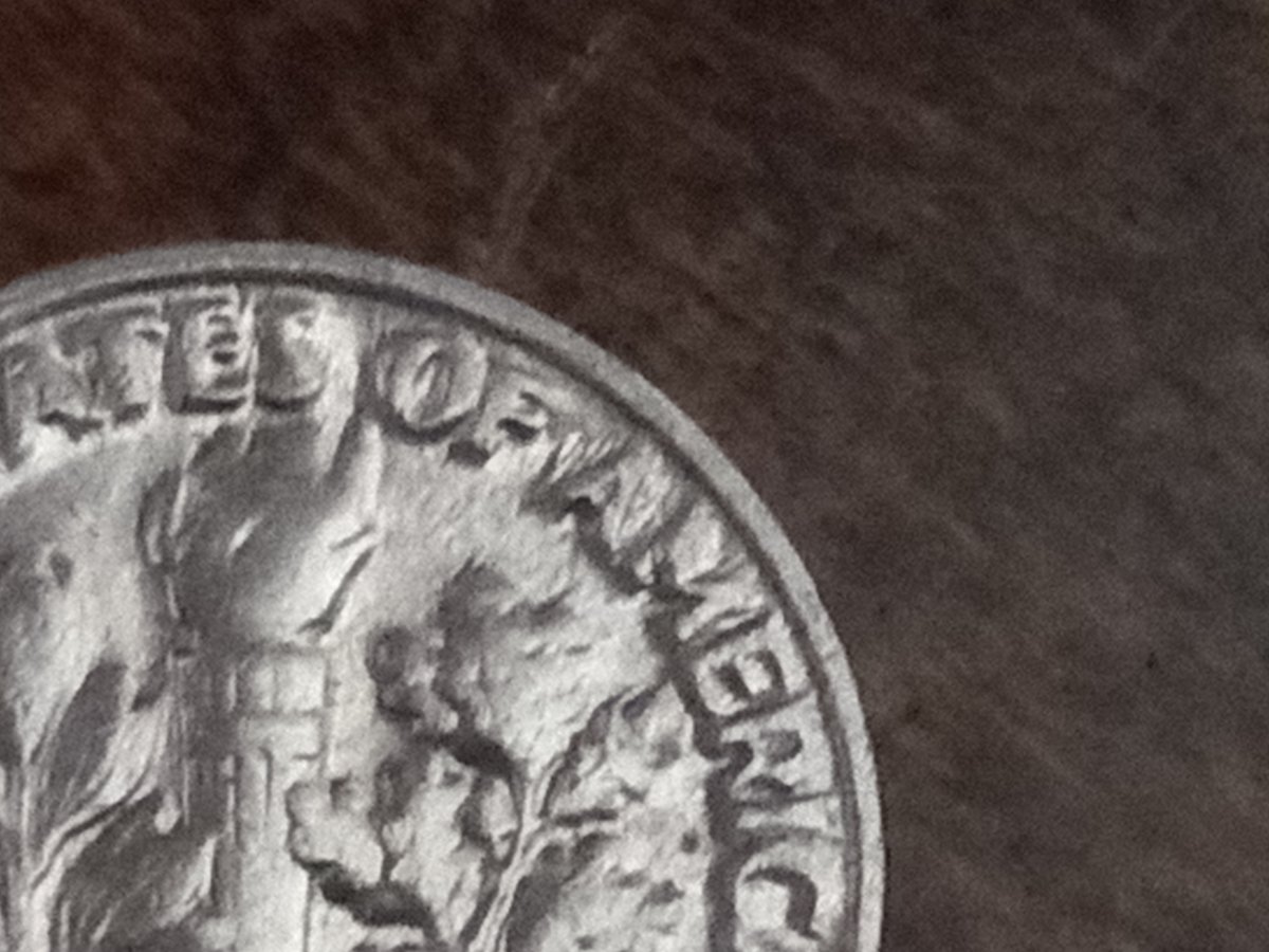 Can-Anyone-Explain-What-The-Heck-Is-Up-With-This-Roosevelt-Dime?-Error-Or-No?-1989-P