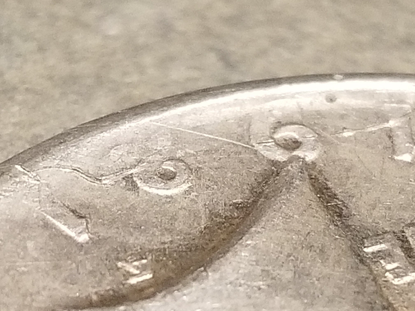 1921-Peace-Silver-Dollar-With-Die-Crack?
